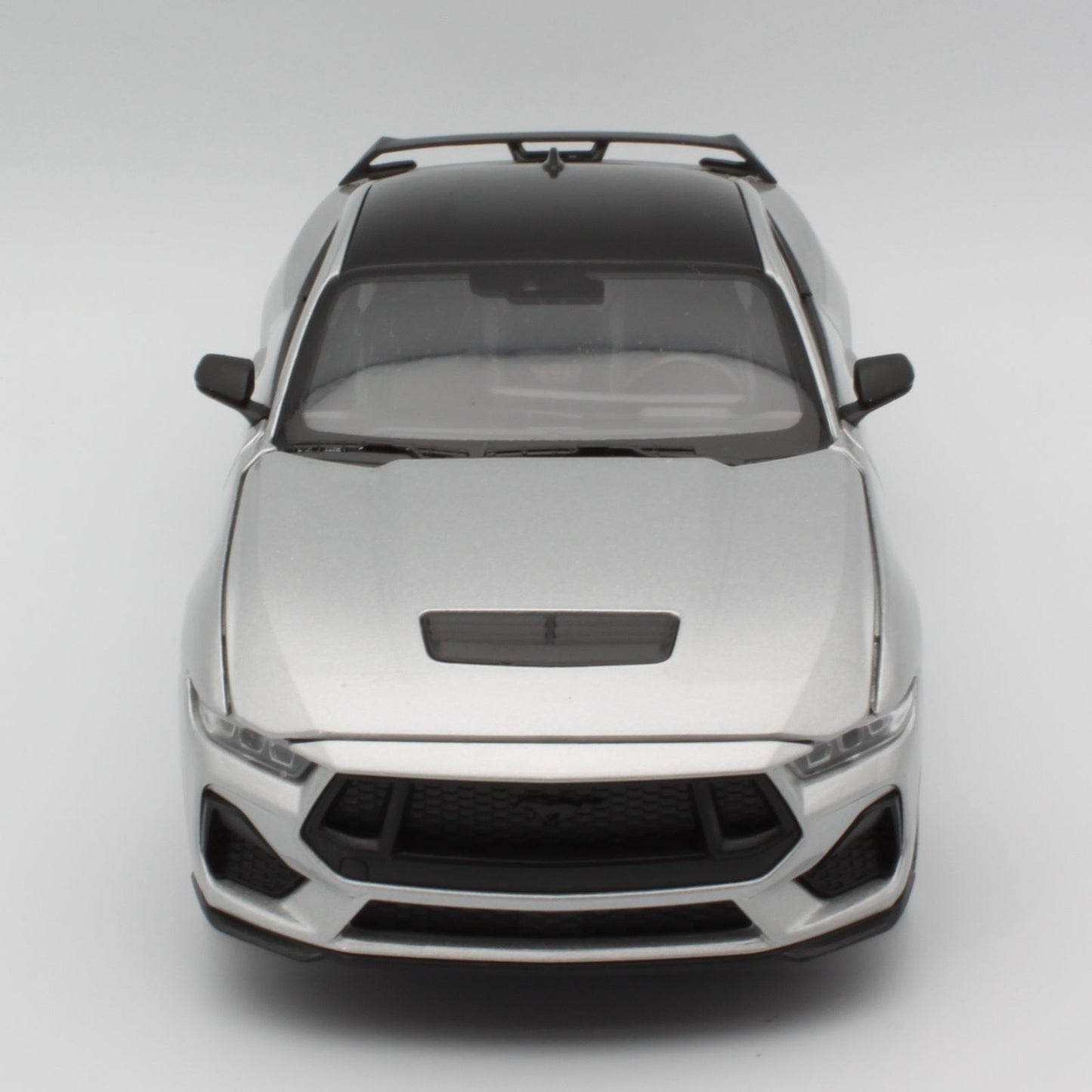 Ford Mustang GT (2024) in silver