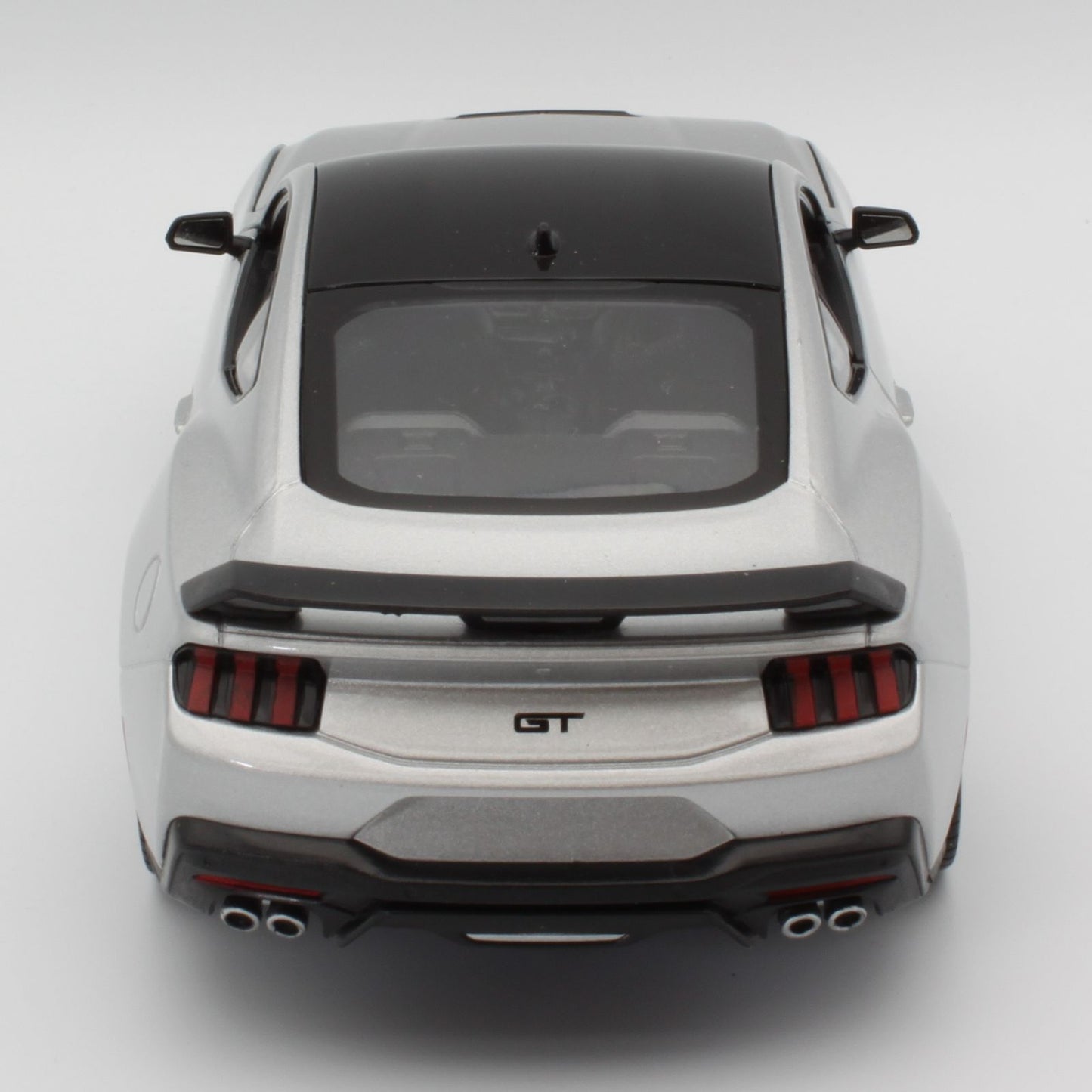 Ford Mustang GT (2024) in silver