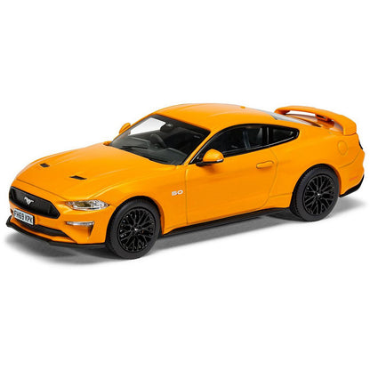 Ford Mustang Mk6 GT (Fastback) in Orange Fury