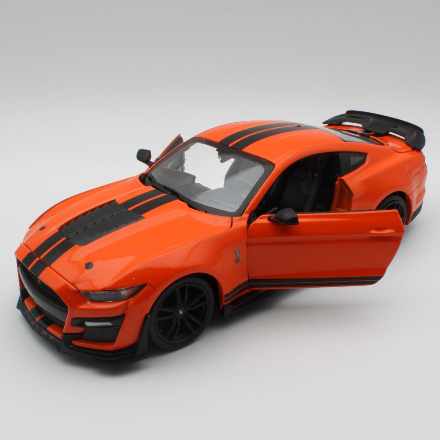 Ford Mustang Shelby GT500 (2020) in Orange/Black