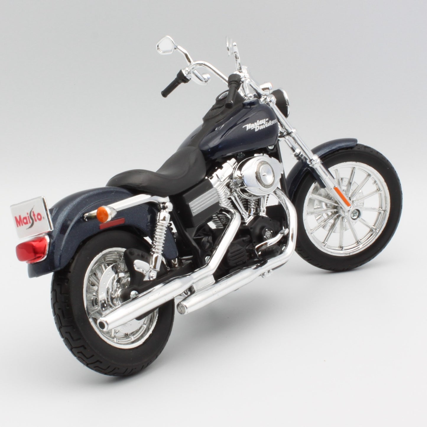 Harley Davidson Dyna Street Bob FXDBI (2006) in Midnight Blue