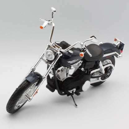 Harley Davidson Dyna Street Bob FXDBI (2006) in Midnight Blue