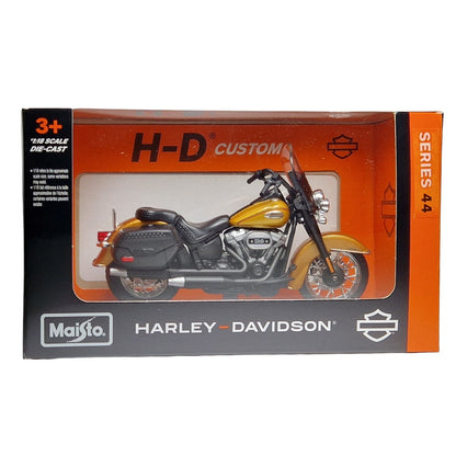 Harley Davidson Heritage Classic (2023) in Gold
