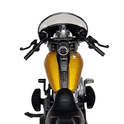 Harley Davidson Heritage Classic (2023) in Gold