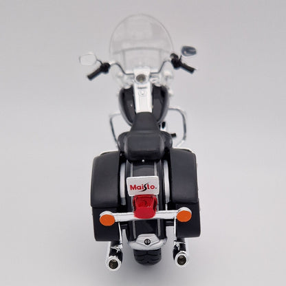 Harley Davidson Road King Classic FLHRC (2013) in Black