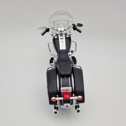 Harley Davidson Road King Classic FLHRC (2013) in Black