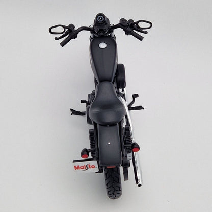 Harley Davidson Sportster Iron 883 (2014) in Black