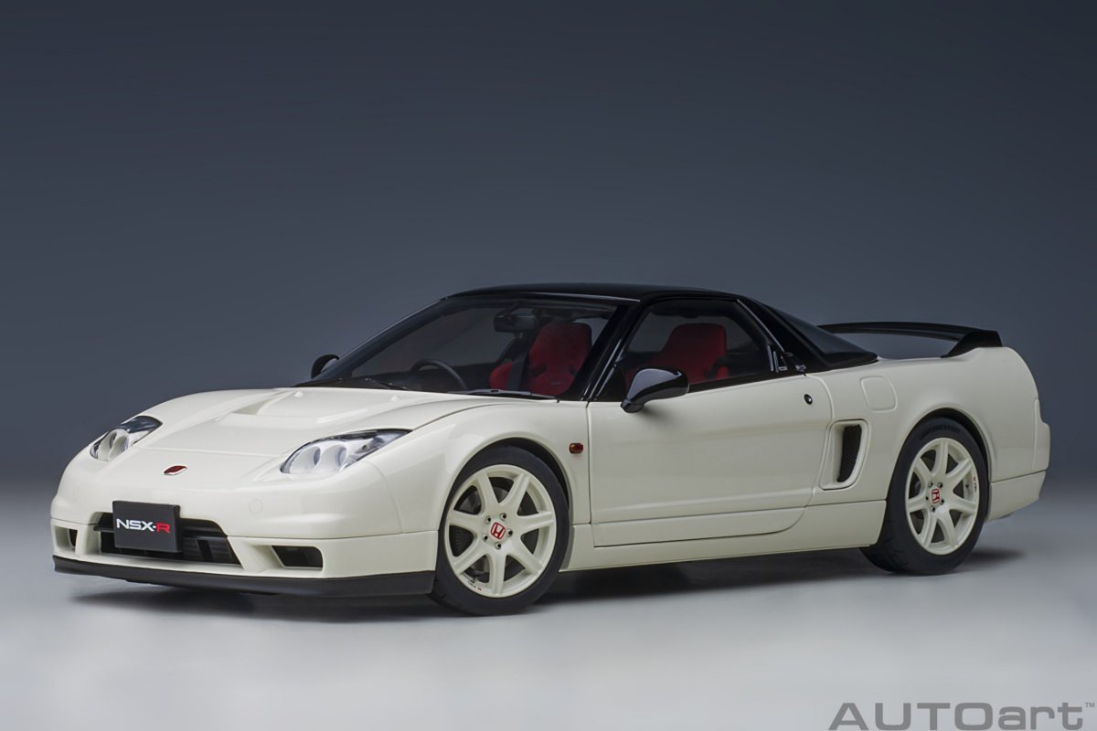 Honda NSX-R (NA2 2019) in Championship White