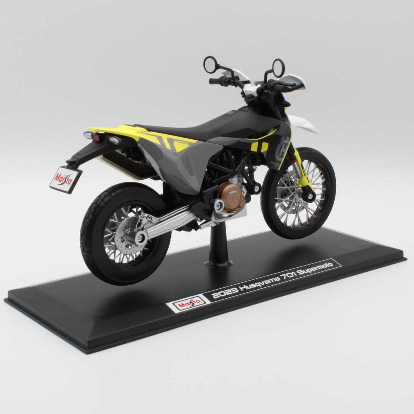Husqvarna 701 (Supermoto)