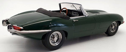 Jaguar E-Type Cabrio (Series I LHD 1961) in British Racing Green
