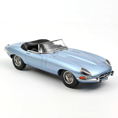 Jaguar E-Type Cabriolet (1962) in Blue