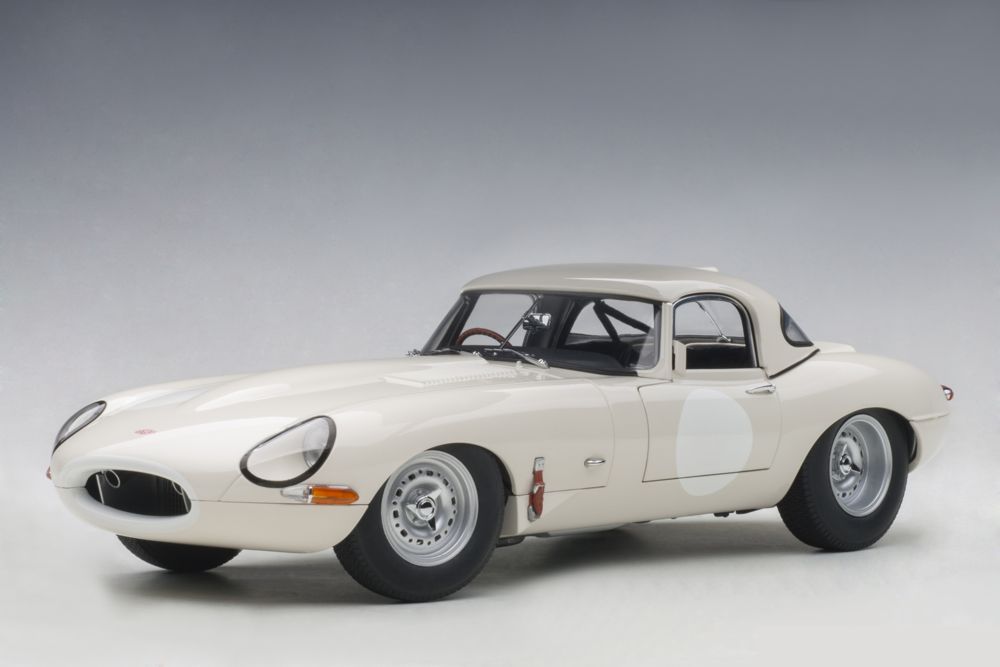 Jaguar E Type Lightweight in White
