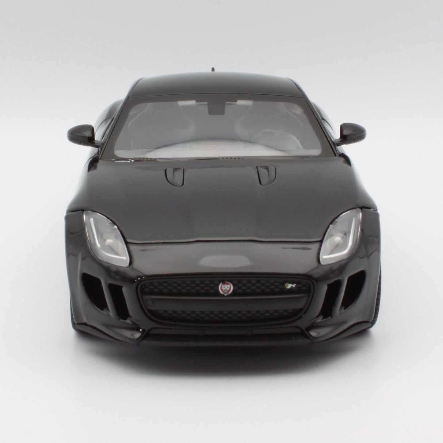 Jaguar F-Type Coupe (2015) in black