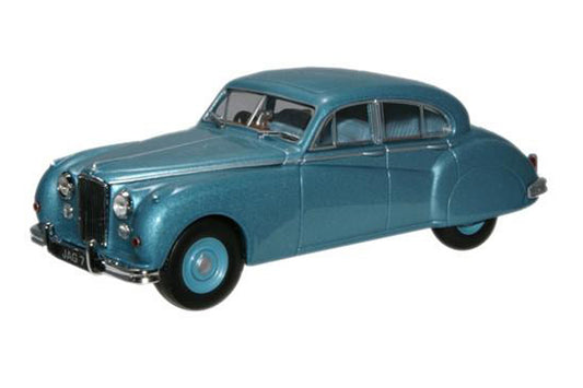 Jaguar MK 7 in Twilight Blue