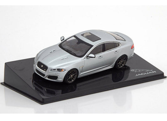 Jaguar XF R in Rhodium Silver
