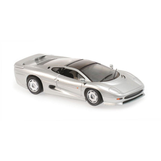 Jaguar XJ220 (1991) in Silver