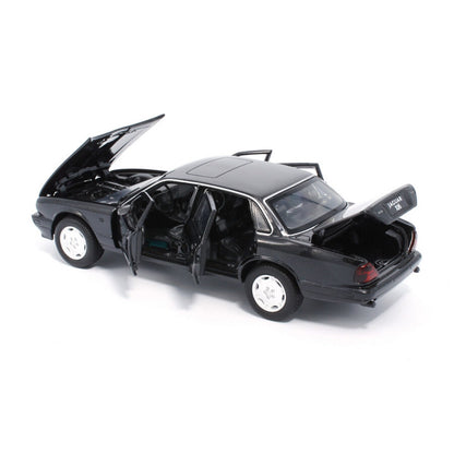 Jaguar XJ6 (Pull Back and Go with Working Lights and Sound) in Black