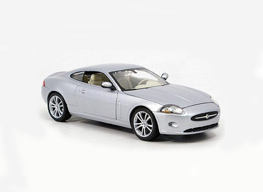Jaguar XK Coupe in Silver