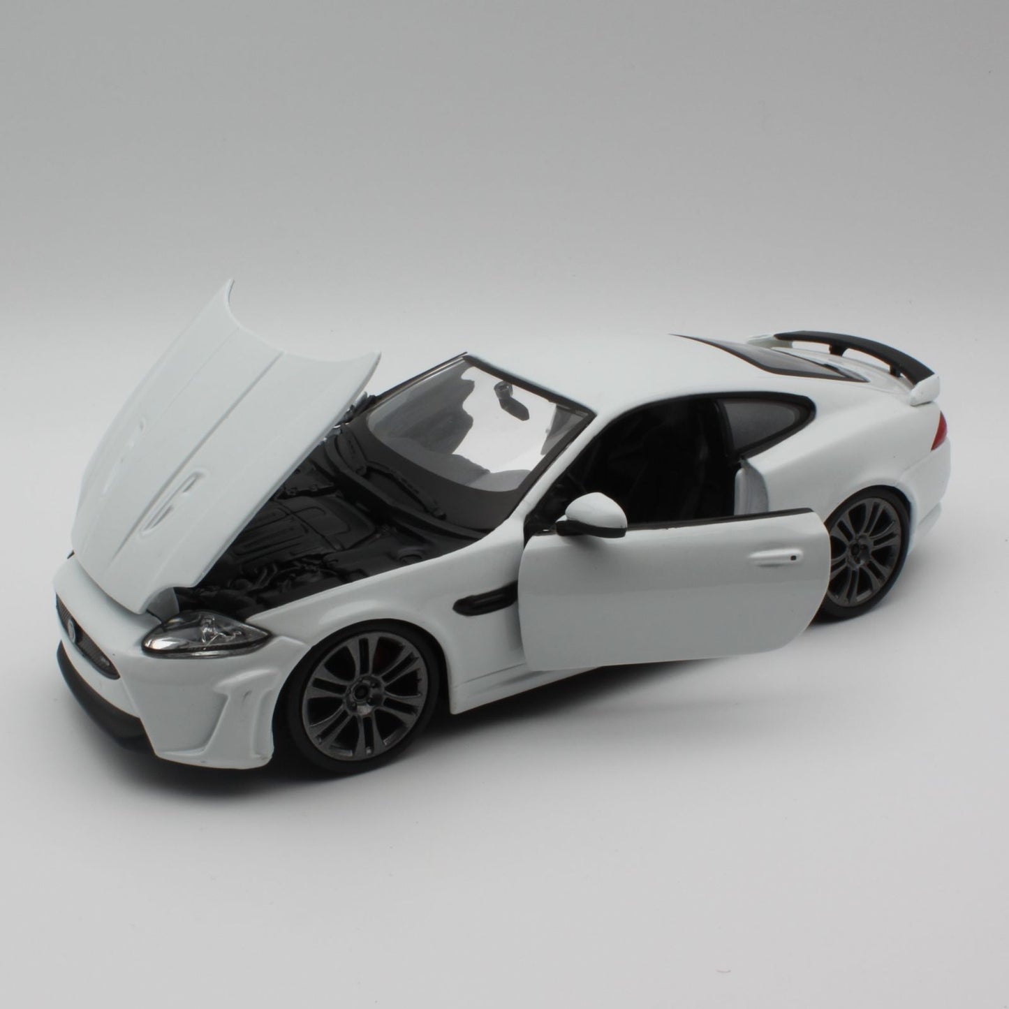 Jaguar XKR-S in White