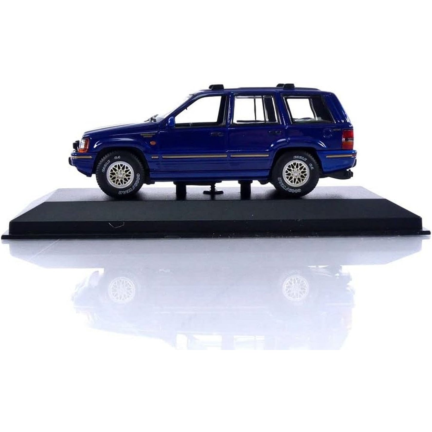 Jeep Grand Cherokee (1995) in Blue