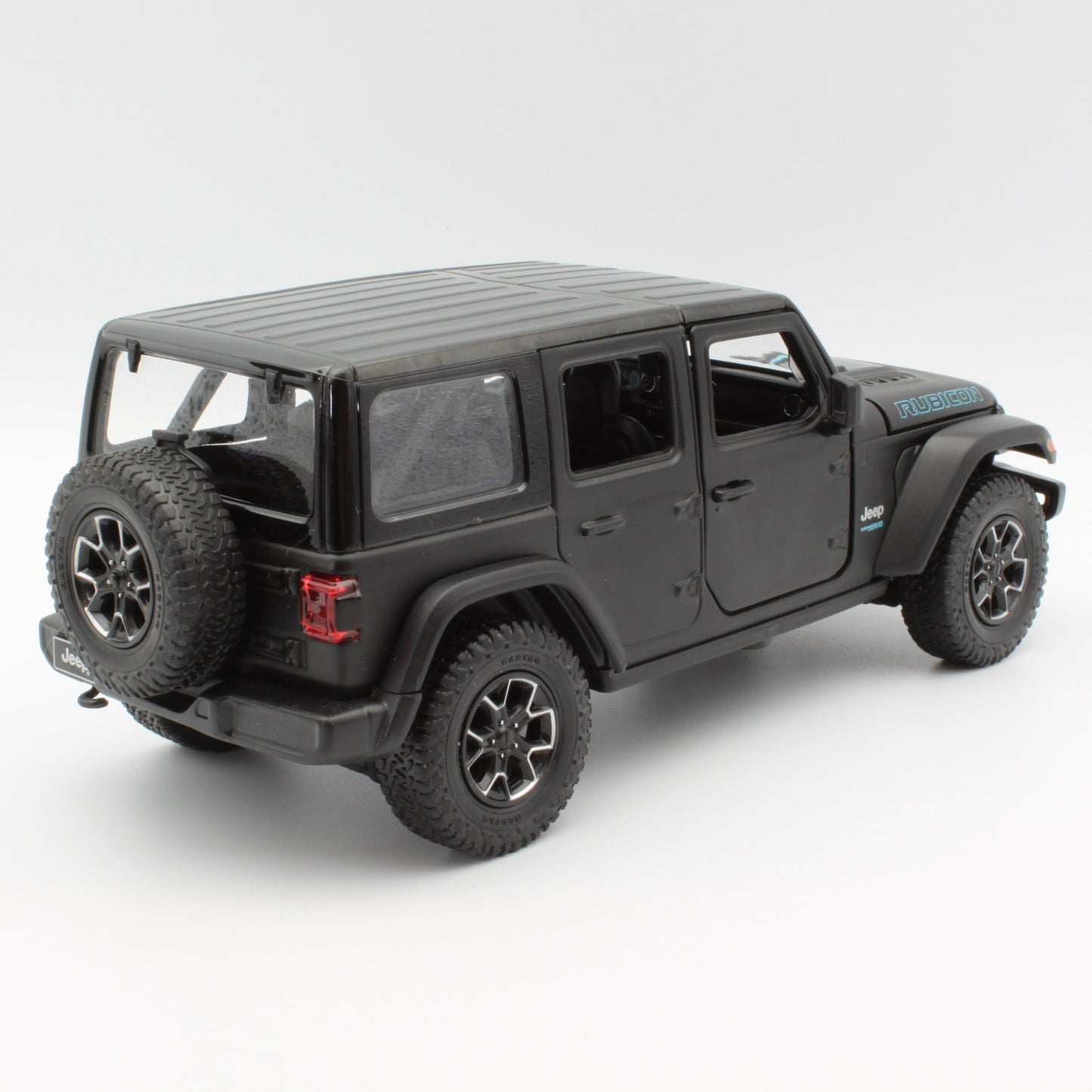 Jeep Wrangler Rubicon (4XE) in matt black