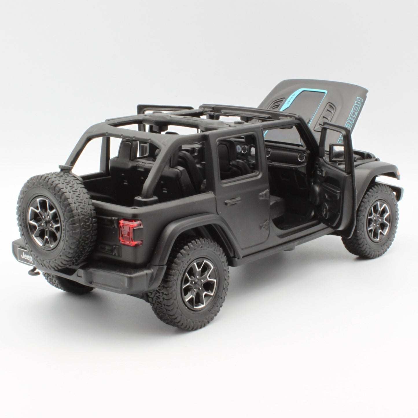 Jeep Wrangler Rubicon (4XE) in matt black