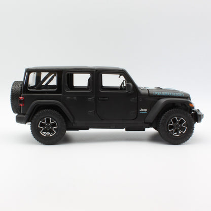Jeep Wrangler Rubicon (4XE) in matt black