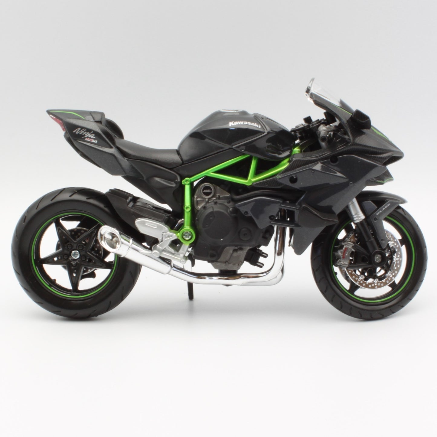 Kawasaki Ninja H2R in Black