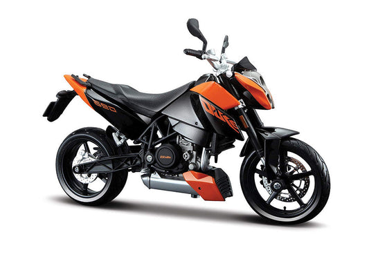 KTM 690 Duke in Orange