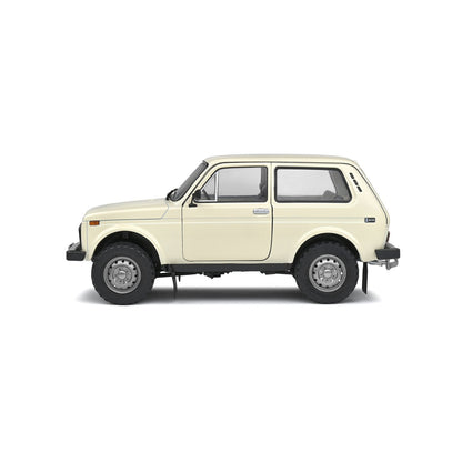 Lada Niva (1980) in Cream