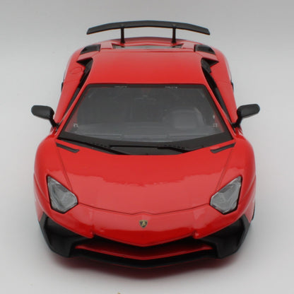 Lamborghini Aventador in Red