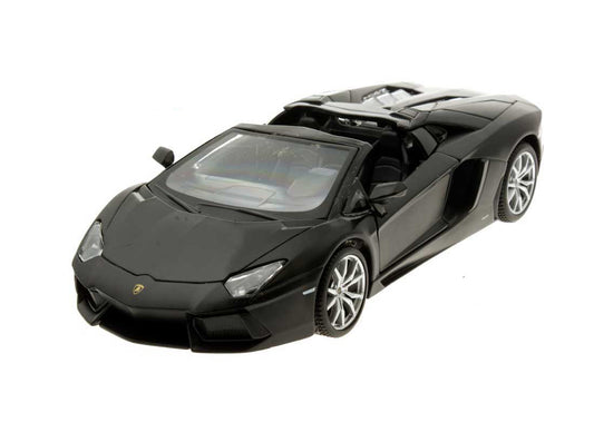 Lamborghini Aventador Roadster in Matt Black