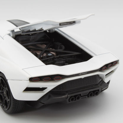 Lamborghini Countach (LPI 800-4) in ice white