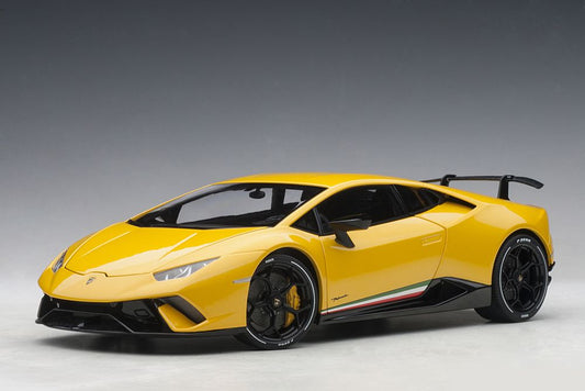 Lamborghini Huracan Performante (2017) in Yellow