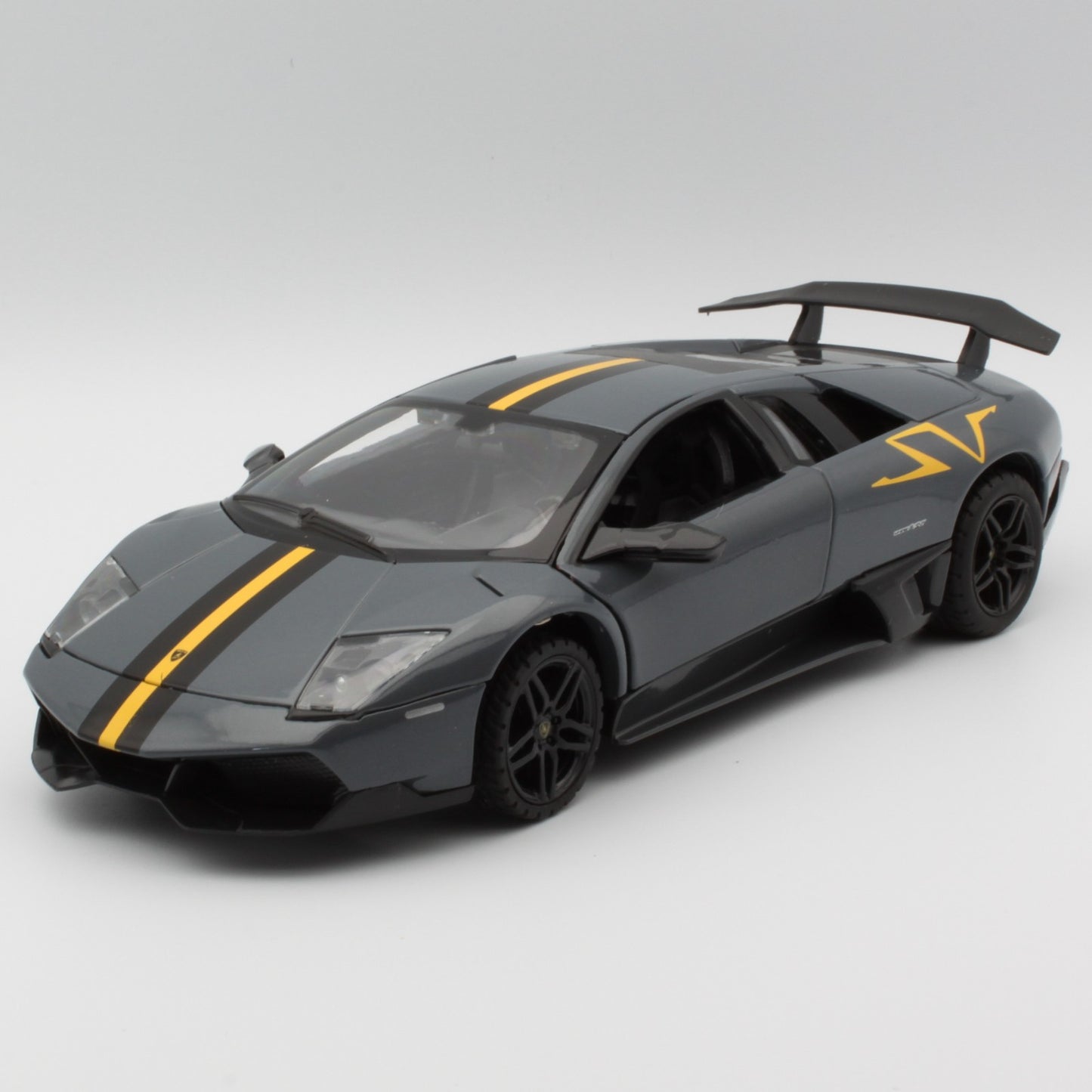 Lamborghini Murcielago LP670-4 SV (China Edition) in Grey