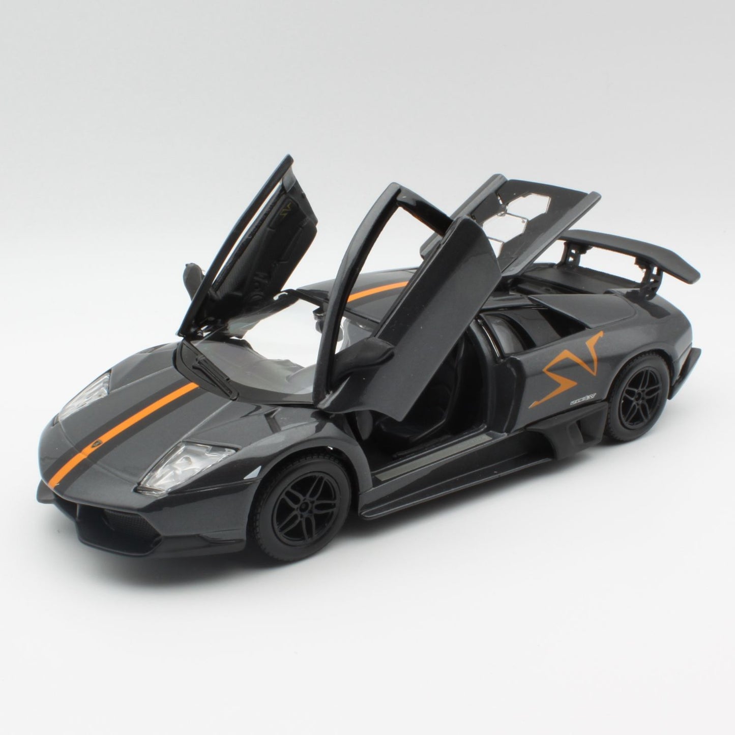 Lamborghini Murcielago LP670-4 SV China Edition in Grey