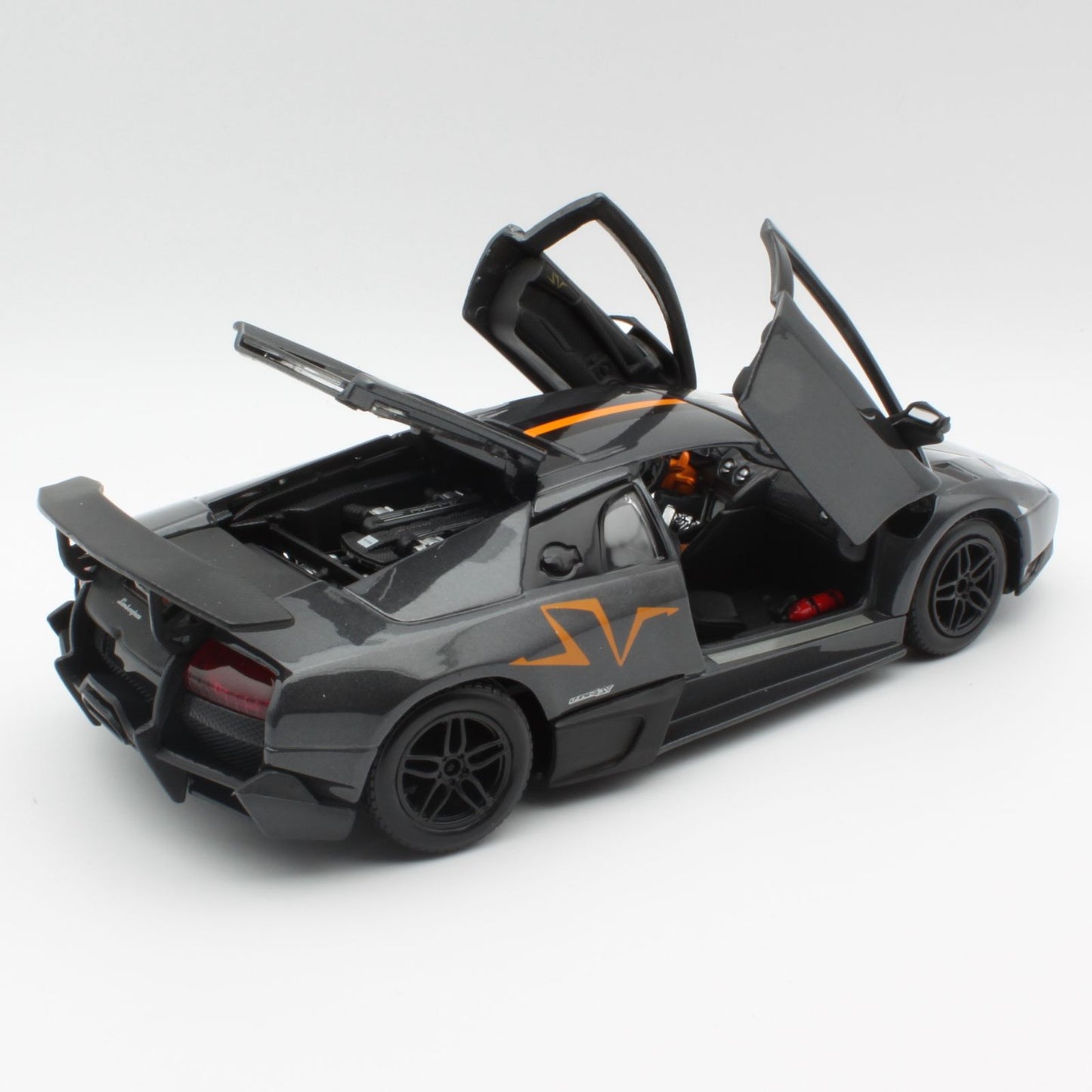 Lamborghini Murcielago LP670-4 SV China Edition in Grey