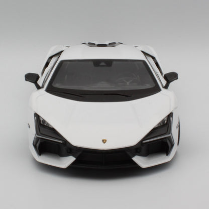 Lamborghini Revuelto in pear white