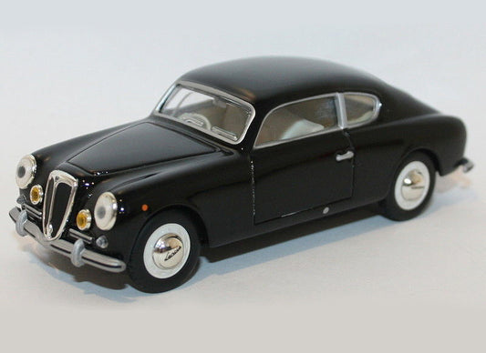 Lancia Aurelia in Black