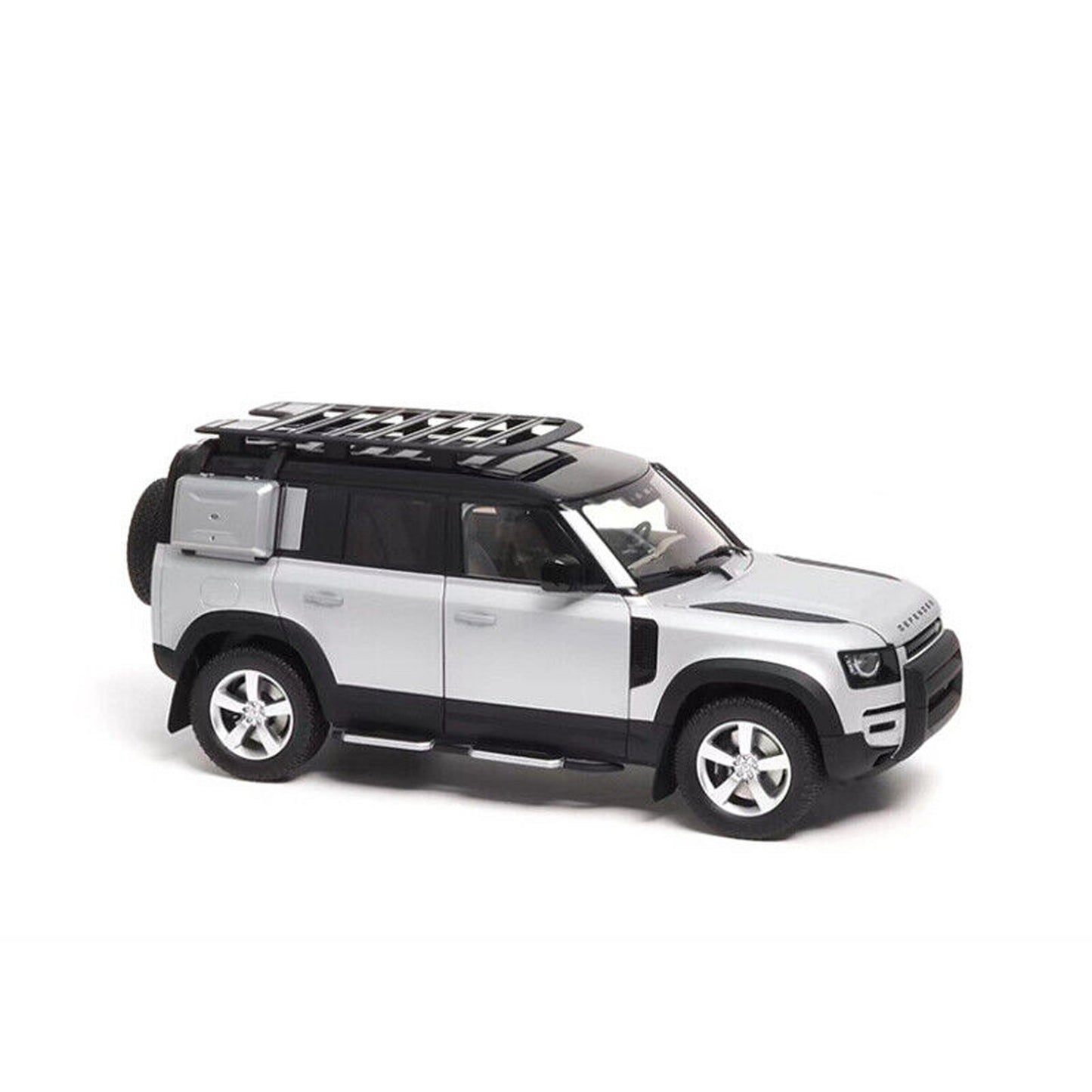 Land Rover Defender 110 (2020) in Satin Indus Silver