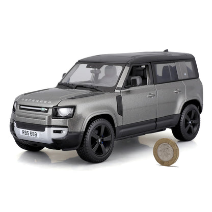Land Rover Defender 110 (2021) in Silver