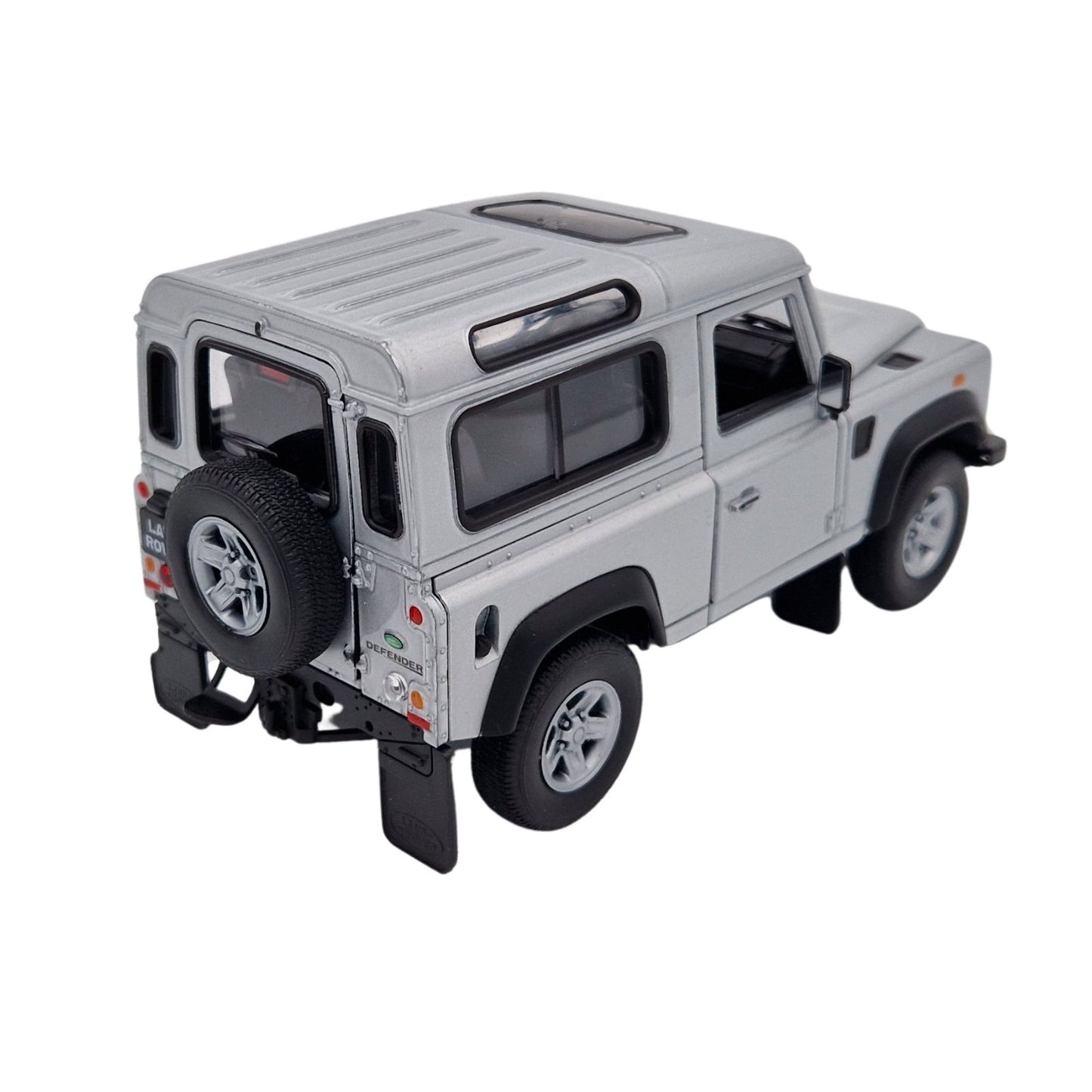 Land Rover Defender 90 in Silver