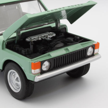 Land Rover Range Rover (Mk1 1970) in green