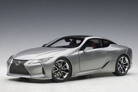Lexus LC500 in Sonic Titanium