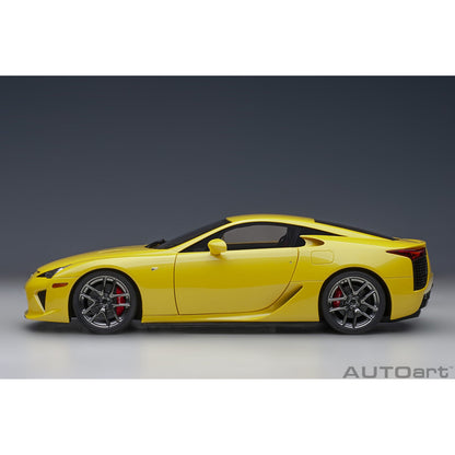 Lexus LFA (2010) in Yellow