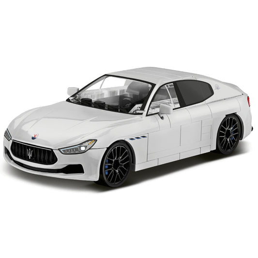 Maserati Ghibli Hybrid [Kit] in White