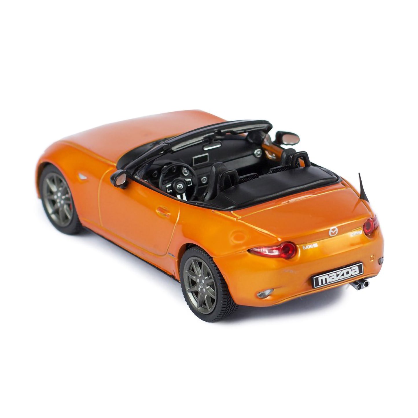 Mazda MX-5 Roadster (2019) in Orange