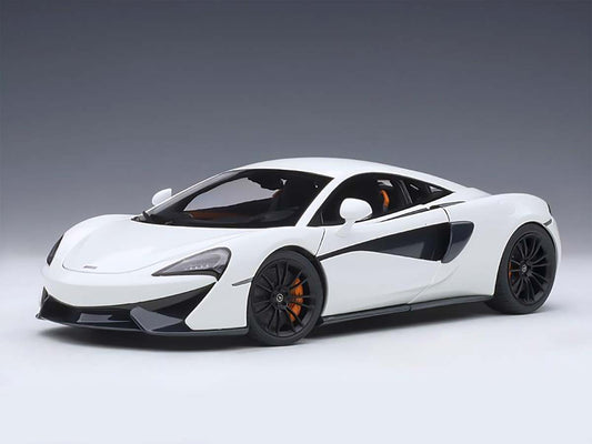 McLaren 570S (2016) in White