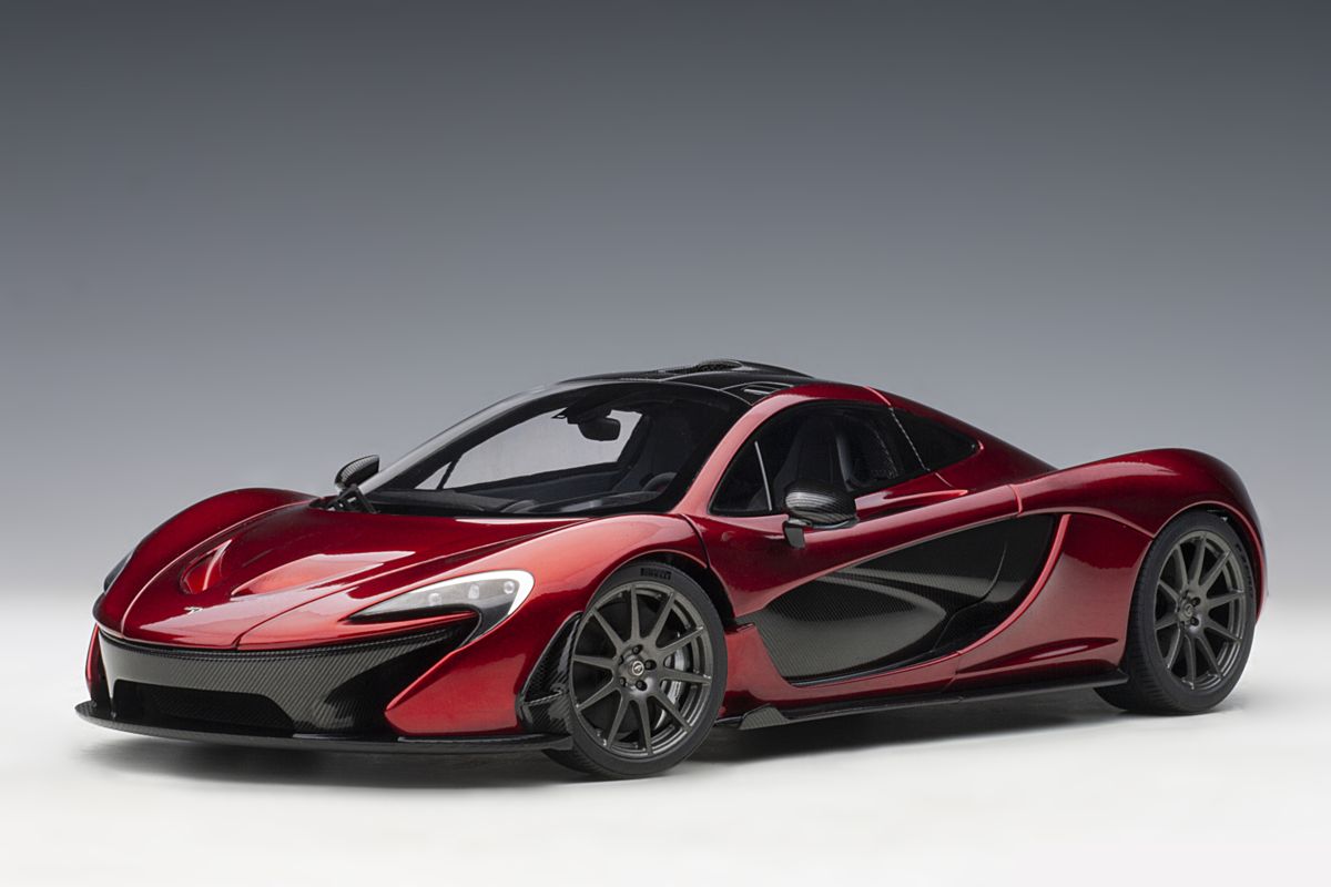 McLaren P1 (2013) in Volcano Red