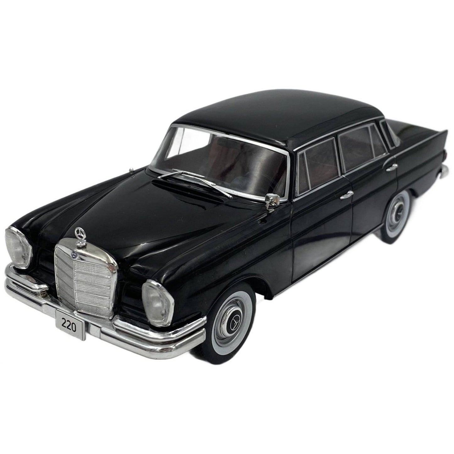 Mercedes Benz 220 (W111 1959) in Black